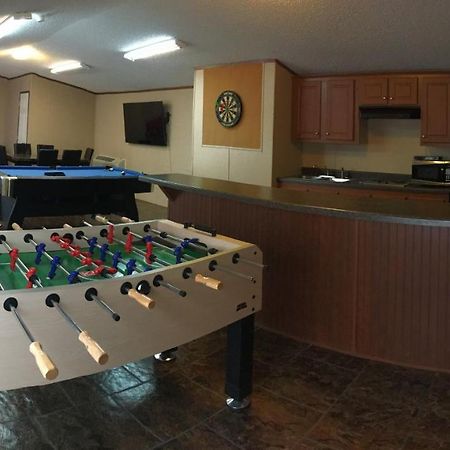 Oasis Lodge Big Lake Bagian luar foto